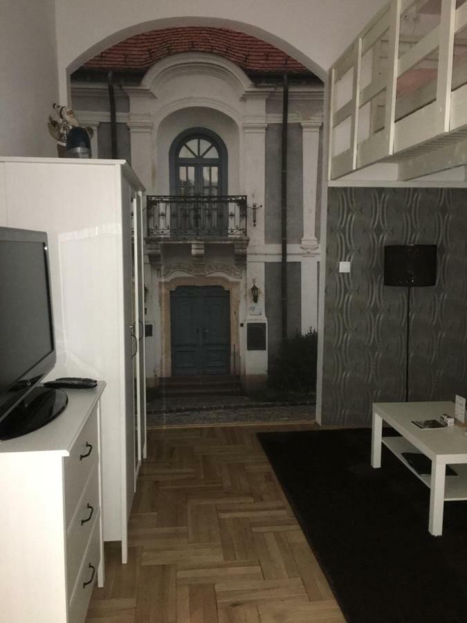 Lovag Apartman Lejlighed Budapest Eksteriør billede