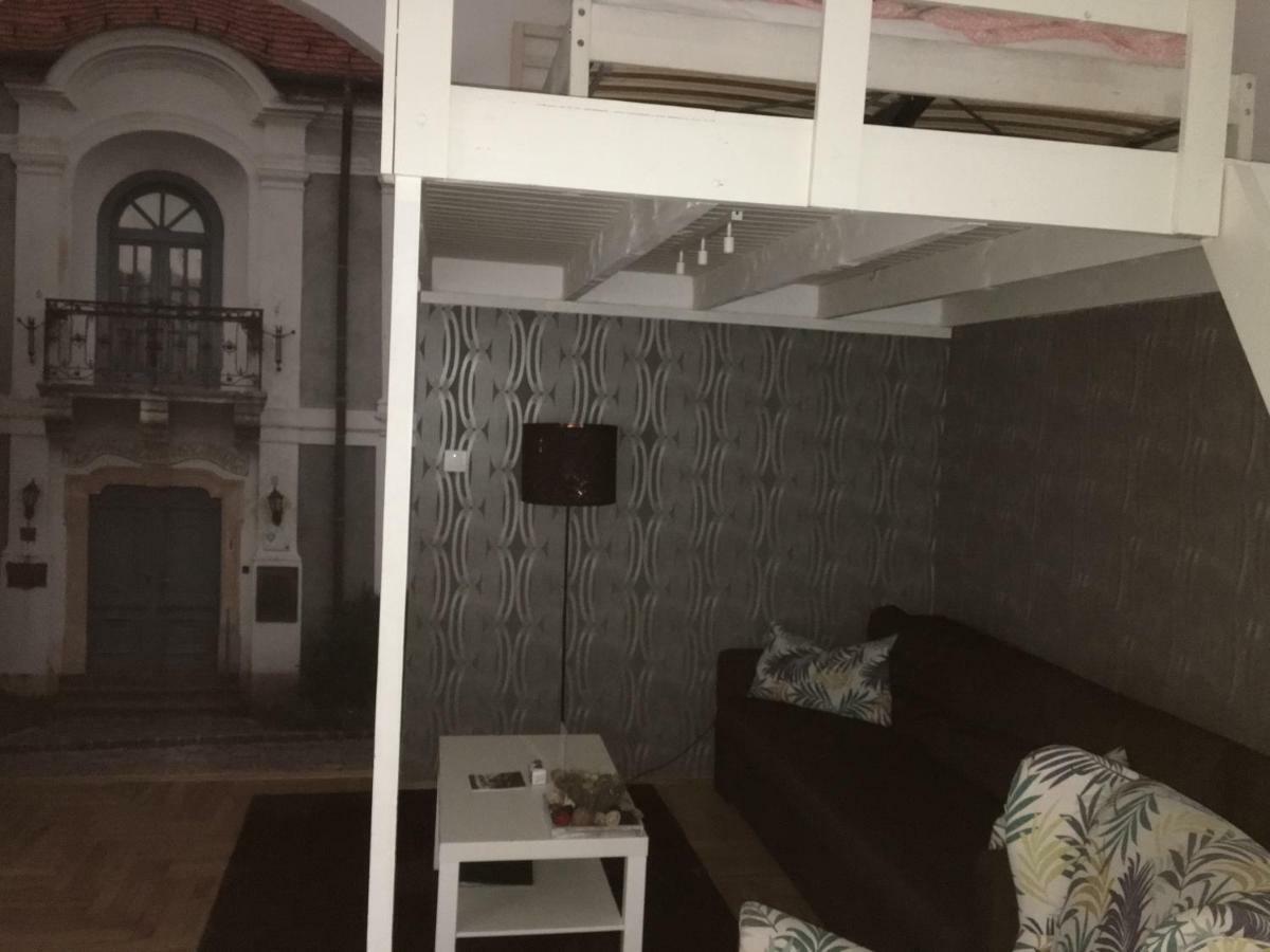 Lovag Apartman Budapest Eksteriør billede